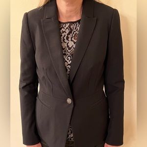 White House Black Market NWOT Black Blazer Size 6